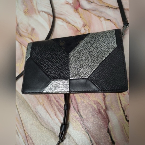 Coach 56117 Foldover Crossbody In Embellished Canyon Quilt Leather Tea Rose - Picture 3 of 10